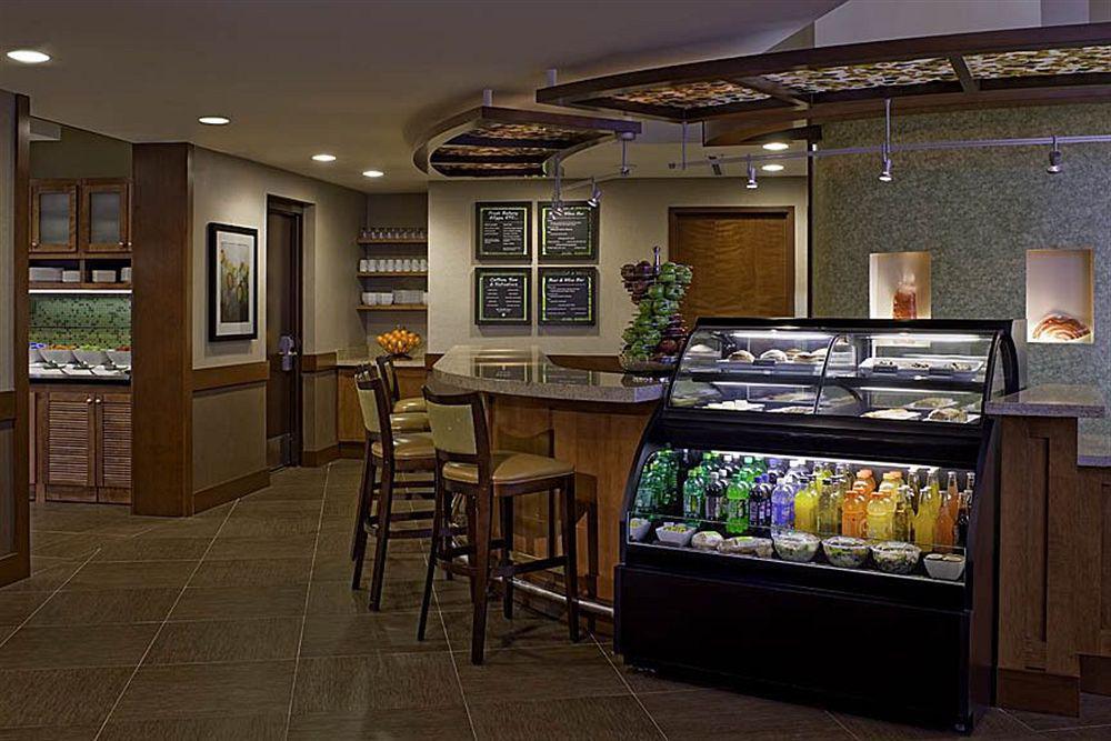 Hyatt Place Richmond Arboretum Restaurant photo